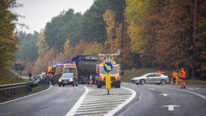 Ostrów Mazowiecka - Do zdarzenia drogowego, w którym uczestniczył samochód cięża