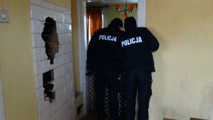 Ostrów Mazowiecka - W związku z nadchodzącym ochłodzeniem ostrowscy policjanci s