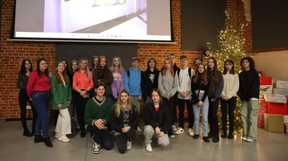 Fot. Liceum Ogólnokształcące im. M. Kopernika w Ostrowi Mazowieckiej