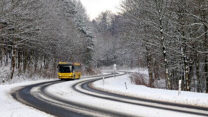 Ostrów Mazowiecka - Dzisiejszego poranka sytuacja na drogach i chodnikach była k