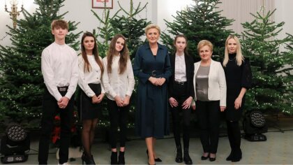 Ostrów Mazowiecka - Spośród 73 szkół, które wzięły udział w akcji 12 z nich zost