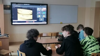 Ostrów Mazowiecka - Uczniowie ze Szkół Podstawowych w Ostrowi Mazowieckiej odbyl