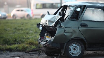 Ostrów Mazowiecka - Zdarzenie drogowe na ulicy Pocztowej. Policja apeluje, żeby 
