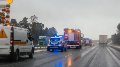 Ostrów Mazowiecka - Na trasie S8 doszło do zdarzenia drogowego z udziałem samoch