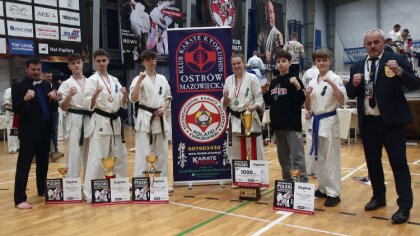Ostrów Mazowiecka - Reprezentacja Ostrowskiego Klubu Karate Kyokushinkai wzięła 