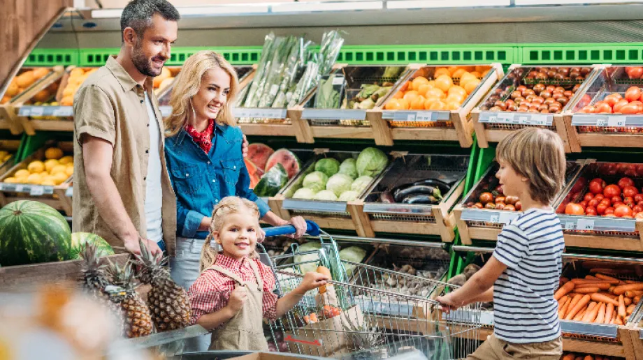 Szalejąca inflacja mocno daje się we znaki mieszkańcom naszego regionu. Sprawdziliśmy w pięciu ostrowskich sklepach, ile zapłacimy za podstaw