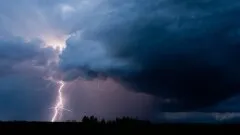 Najpierw nocne burze, potem fala upałów. Nawet 36 stopni