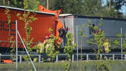 Ostrów Mazowiecka - Na drodze S8 w kierunku Białegostoku doszło do wypadku drogo