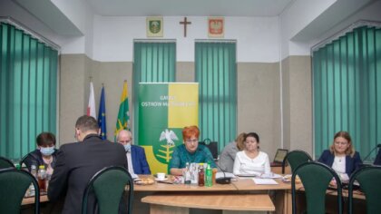 Ostrów Mazowiecka - Sprawdziliśmy oświadczenia radnych rady gminy Ostrów Mazowie