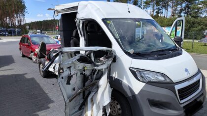 Ostrów Mazowiecka - Na trasie S8 w miejscowości Budykierz doszło do groźnie wygl