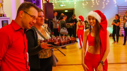 Ostrów Mazowiecka - Członkowie Zumba wraz z MOSiR zorganizowali specjalne wydarz