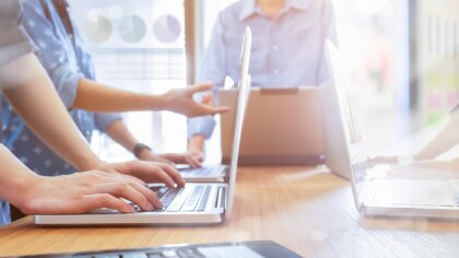 Ostrów Mazowiecka - Wirtualna przestrzeń zawiera niezmiernie dużą ilość treści, 