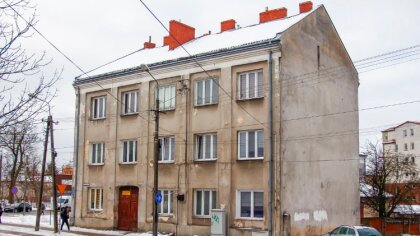 Ostrów Mazowiecka - Po wielu latach mieszkańcy kamienicy przy ul. Kościuszki 1 s