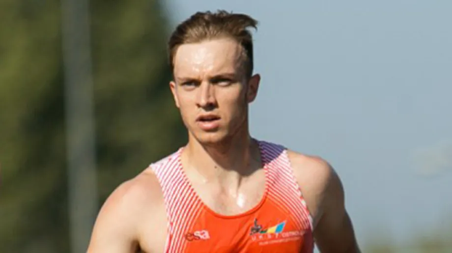 Karol Rogoziński się nie zatrzymuje. Za reprezentantem Uczniowskiego Klubu Sportowego Siódemka Ostrołęka kolejny, wspaniały sezon.
[foto]375