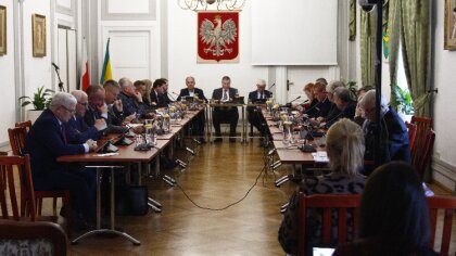 Ostrów Mazowiecka - Urząd Miasta w Ostrowi Mazowieckiej informuje o LVI Sesji Ra