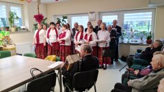 Ostrów Mazowiecka - Członkowie Klubu Seniora w Andrzejewie odwiedzili 