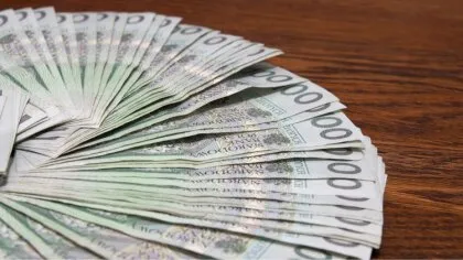 Od 130 do ponad 200 tys. zł zarobili w ub. roku dyrektorzy s