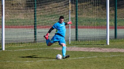 Ostrów Mazowiecka - Wychowanek Ostrovii Ostrów Mazowiecka postanowił zawiesić bu