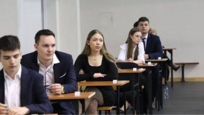 Ostrów Mazowiecka - W Polsce rozpoczął się coroczny maturalny maraton, który jes