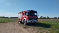 Ostrów Mazowiecka - W miejscowości Kietlanka doszło do pożaru trawy. N