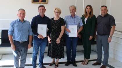 Ostrów Mazowiecka - Zespół Szkół nr 2 zyska nowe otoczenie. W Starostwie Powiato