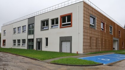 Ostrów Mazowiecka - Budowa nowej szkoły podstawowej i przedszkola publicznego w 