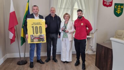 Ostrów Mazowiecka - Delegacja Ostrovii Ostrów Mazowiecka wybrała się do miejskie