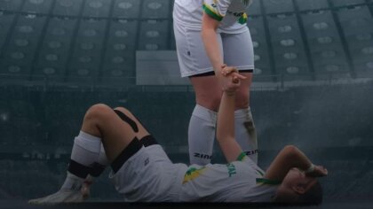 Ostrów Mazowiecka - Nie było niespodzianki w meczu na szczycie III ligi.
[foto]