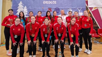 Ostrów Mazowiecka - Bardzo dobry występ zaliczyły zawodniczki Dwójki Małkinia Gó