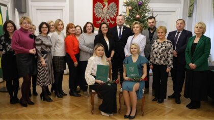 Ostrów Mazowiecka - Ślubowanie nowo mianowanych nauczycielek było ważnym wydarze