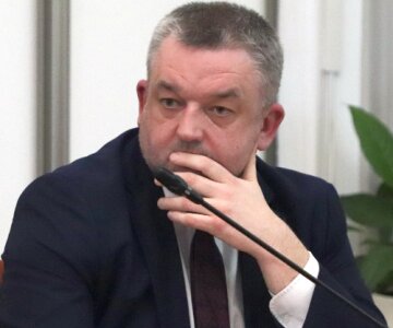 Ostrów Mazowiecka - Podczas ostatniej sesji Rady Miasta Ostrów Mazowiecka, burmi