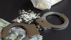 Ostrowscy policjanci zatrzymali 30-latka z mefedronem