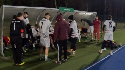 Ostrów Mazowiecka - Zespół MKS Małkinia, który obecnie zajmuje ostatnią lokatę w