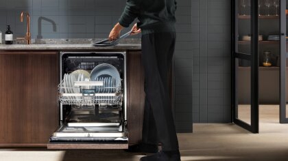 Ostrów Mazowiecka - Wiele osób zmaga się z problemem niedomytych naczyń, co staj