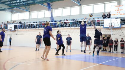 Ostrów Mazowiecka - W Broku odbył się VII Gminny Turniej Piłki Siatkowej o Pucha