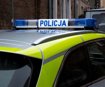 Ostrowski policjant z drogówki zatrzymał nietrzeźwego kierowcę podczas nocnej ko