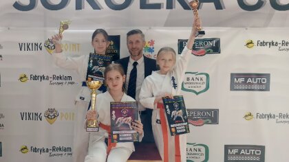 Ostrów Mazowiecka - Lena Wójcicka, Hania Kraska i Julia Rosińska z Brokowskiego 