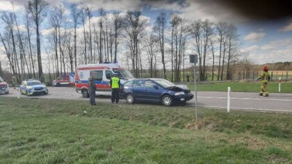 Ostrów Mazowiecka - Do groźnego zdarzenia doszło na DK63. Zderzyły się dwa auta 
