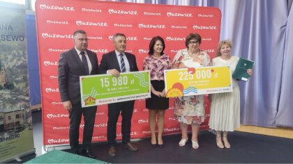 Ostrów Mazowiecka - Nowe szatnie kontenerowe dla sportowców i analiza energetycz