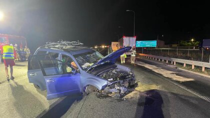 Ostrów Mazowiecka - Trzy pojazdy zderzyły się na trasie szybkiego ruchu S8 w kie