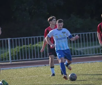 Piłkarze KS-u Wąsewo oraz Football Dreams Passion rozegrali drugi mecz kontrolny