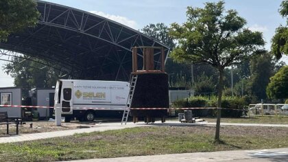 Ostrów Mazowiecka - Na działce przy Omedze w Ostrowi Mazowieckiej widać finałowe