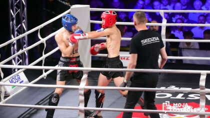 Ostrów Mazowiecka - W hali im. Arkadiusza Gołasia rozpoczęła się Kurpiowska Kuźn