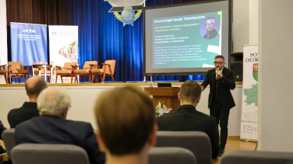 Ostrów Mazowiecka - W Ostrowi Mazowieckiej odbyły się dwie równoległe sesje, któ