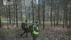 Żołnierze 5 Mazowieckiej Brygady Obrony Terytorialnej wspierają poszukiwania zaginionego …