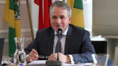 Mnóstwo pieniędzy na szkoły, strzelnica i nowe auta. Projekt budżetu powiatu ostrowskiego…