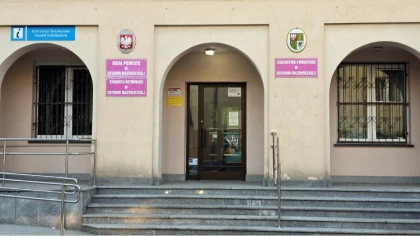 Dyrektorzy jednostek organizacyjnych powiatu ostrowskiego zł