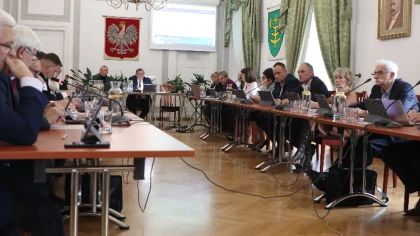 Ostrów Mazowiecka - Podczas ostatniej sesji Rady Miasta Ostrów Mazowiecka radni 