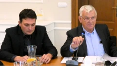 Radny Swaczyna: "To ja go zabiorę i sobie na domu zawieszę". Krzyżanowski wspomina "Kiełb…