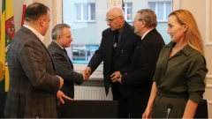 Starosta Jerzy Bauer z medalem "Za zasługi w rozwoju wędkarstwa". Wędkarze liczą na więcej